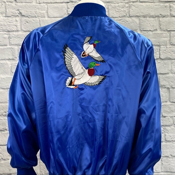 Sold - Picture 5 of 9